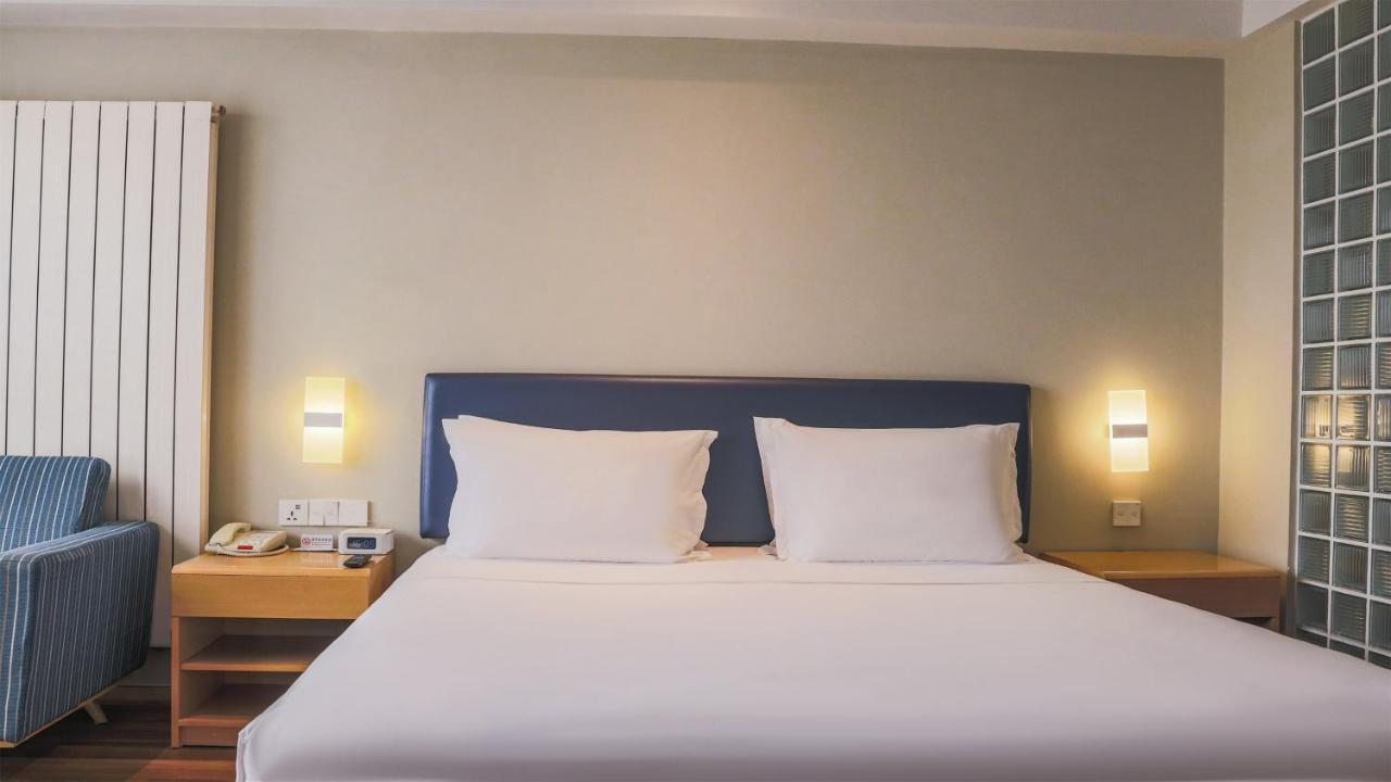 Holiday Inn Express Zhangjiakou Park View, An Ihg Hotel Exteriör bild